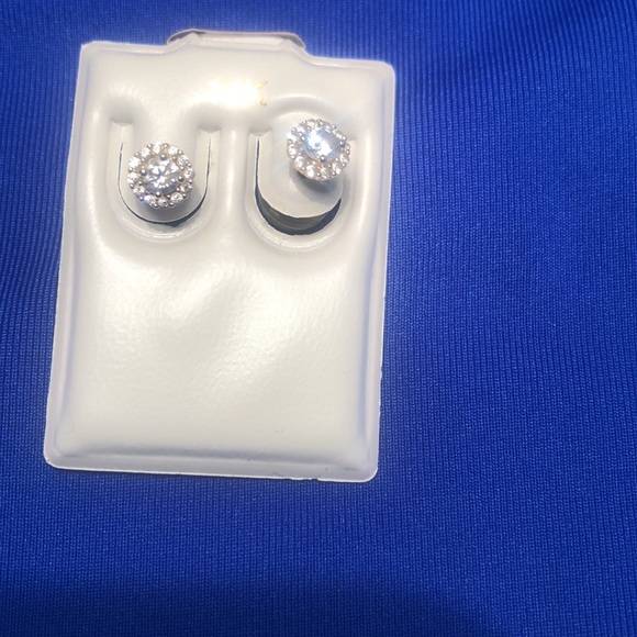 14K Gold 4mm Cubic Zirconia Frame Stud Earrings (pair) - Picture 2 of 5